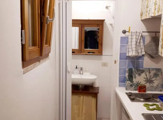 Apartment, Super Position Rom